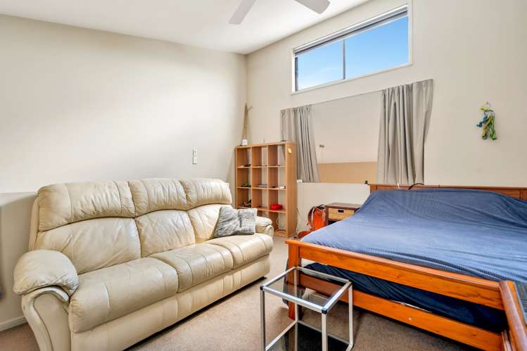 8/22a Willcott Street Mount Albert_8