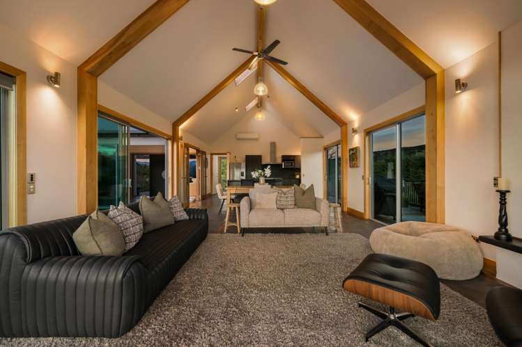 1 Peak View Ridge Wanaka_8