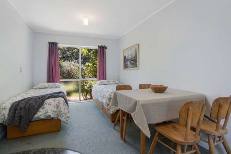 88 Sharp Road Aongatete_26