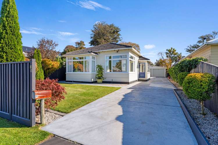 35 Cleveland Street_0