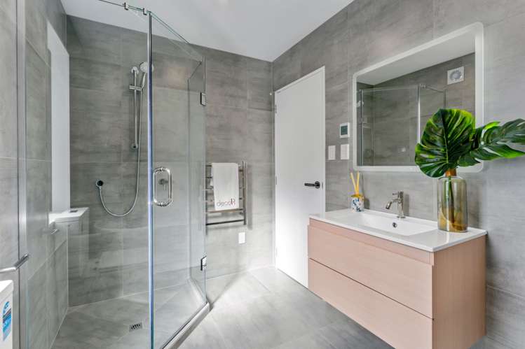 49 Derbyshire Lane Karaka_23