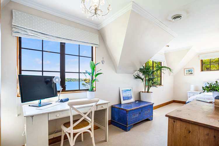 47 Chatham Avenue Paremoremo_11