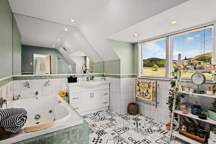 6b Orange Grove Churton Park_8