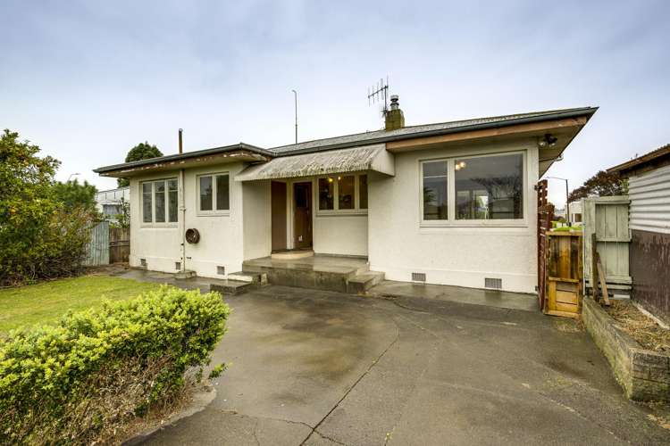 1102 Heretaunga Street East Parkvale_11