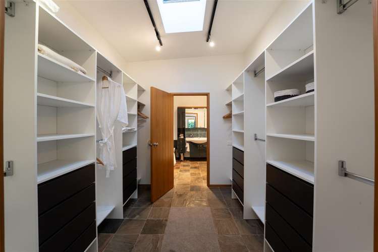 233 Omaha Drive Omaha_15