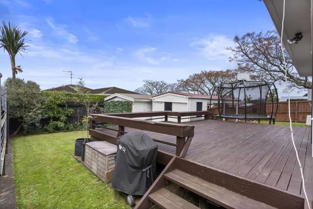 38 Wallath Road Onehunga_4