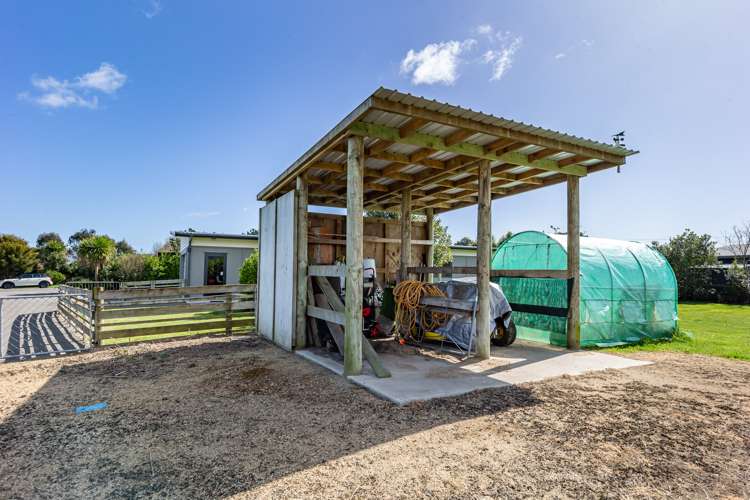 7 Grefor Lane Waitarere_18