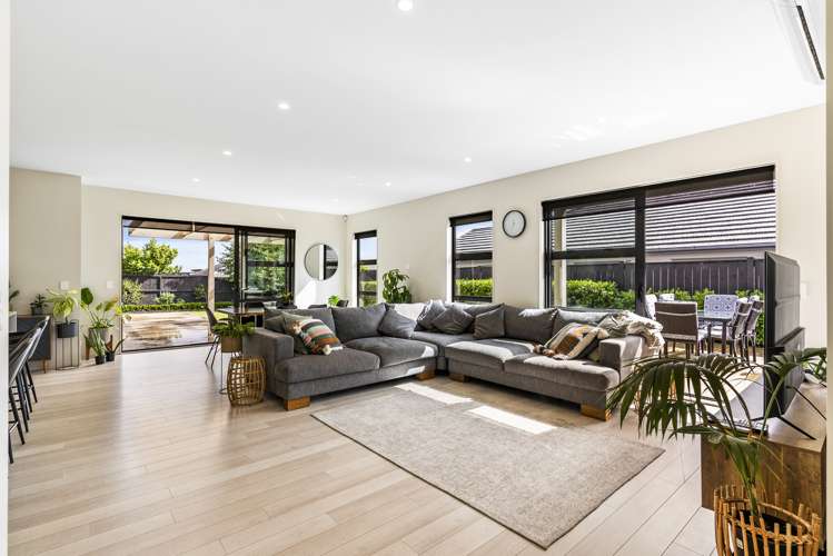 27 Doidge Street Beachlands_8