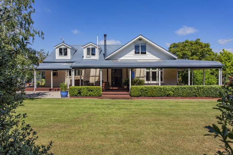 1856 Coaltrack Road Darfield_16