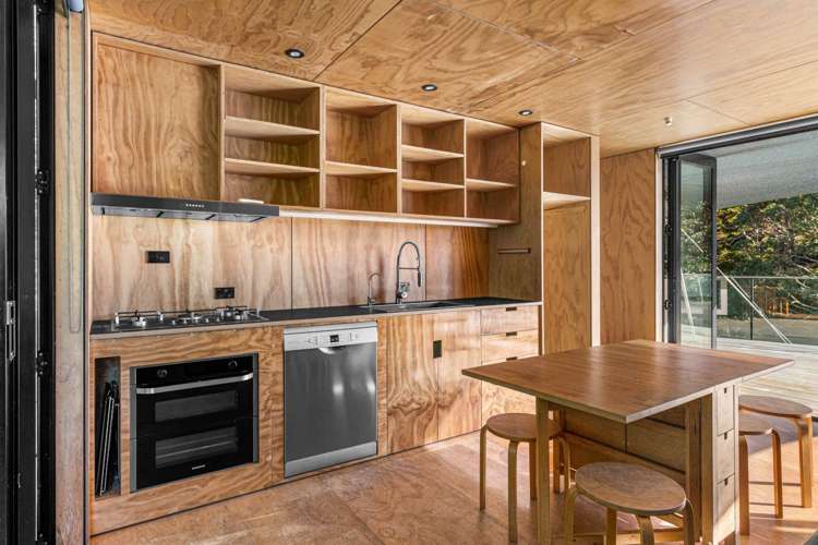 16 Taranga Road Langs Beach_5