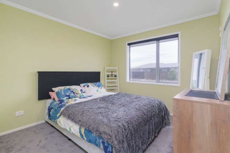 91 Sunline Avenue Lincoln_14