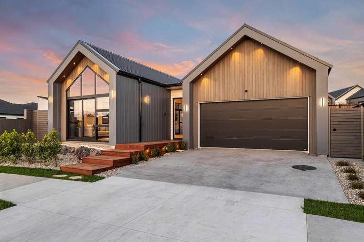 411 Te Taruna Drive_1