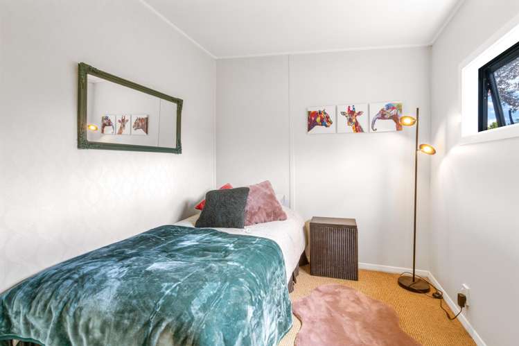 13 Harrington Street Lawrence_19