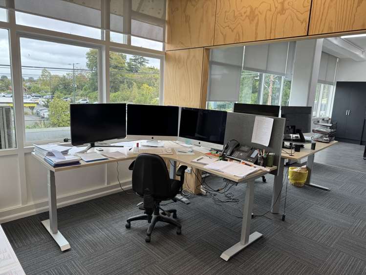 Tenancy 2/L1/405-407 King Street North Hastings_7