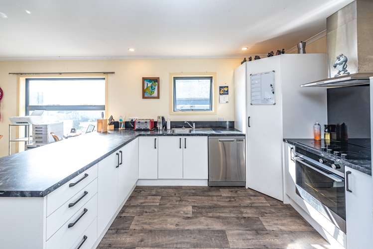 12 Beaumaris Avenue Castlecliff_5