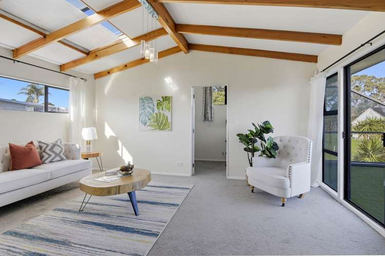 2/94 Jutland Road Hauraki_15