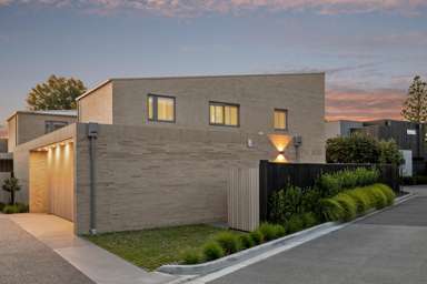 1/88B Hinau Street_1