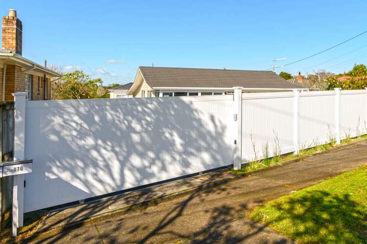 170 Titirangi Road New Lynn_25
