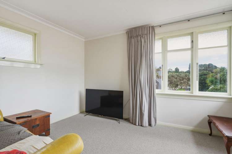 122 Easther Crescent Kew_9