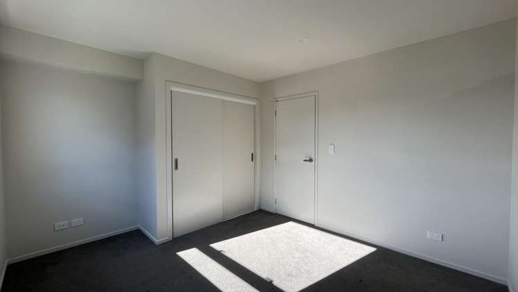 25/137 Hall Avenue 10683_5