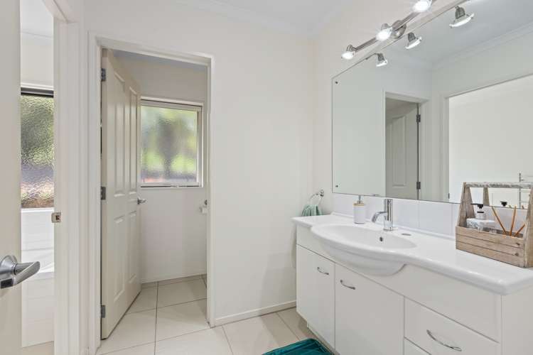 190d Lonely Track Road Dairy Flat_14