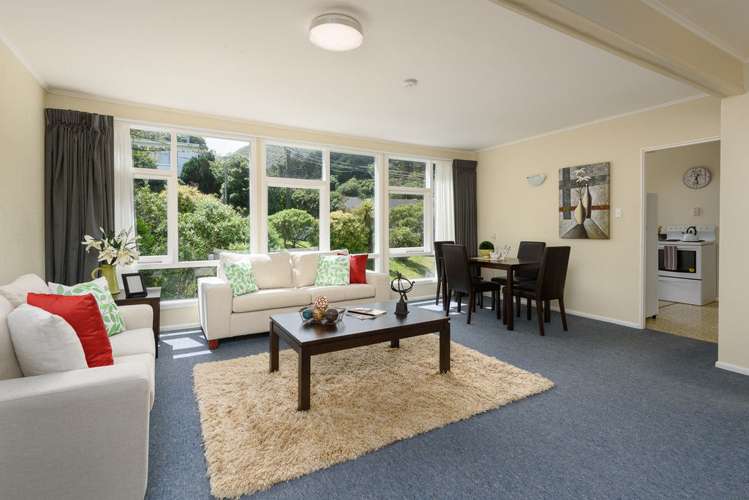 1/1 Canterbury Street Karori_2
