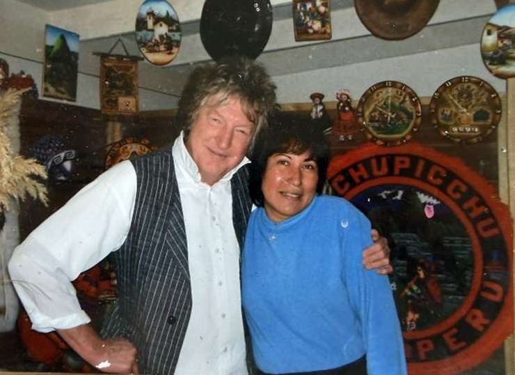 The home of the iconic White House Cafe on Selwyn Lake Road, in Dunsandel, Selwyn, is looking for new owner with over $695,000 to spend. Photo / Supplied