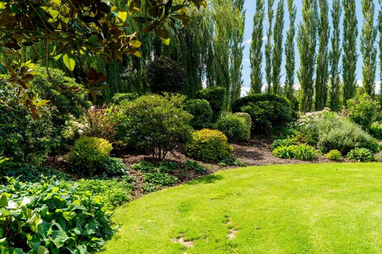 320 Gladstone Road South East Taieri_21