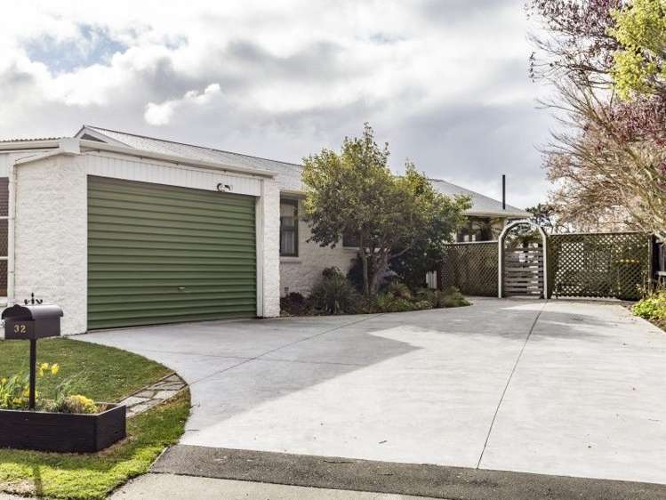 32 Warren Crescent Hillmorton_18