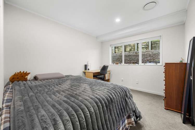 105 Waitakere Road Waitakere_23
