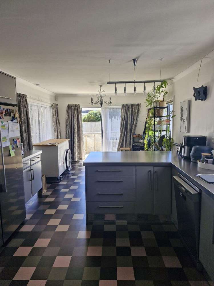 66 Ngamotu Road Spotswood_6