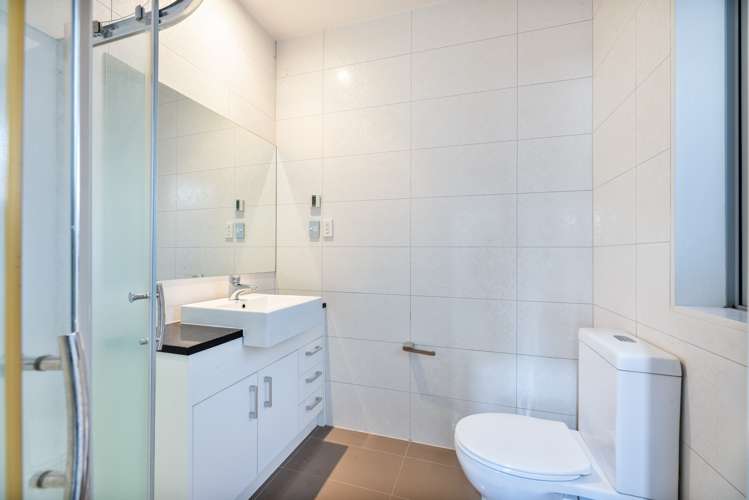 6 Jezero Drive Massey_6