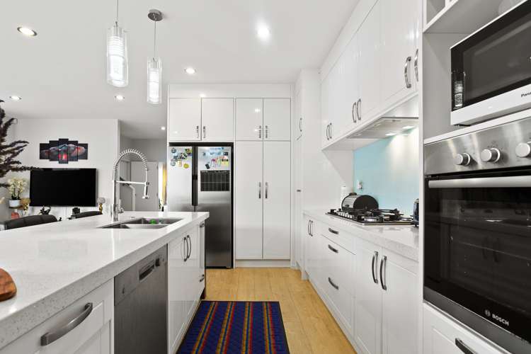 6 Beltany Drive Flat Bush_2