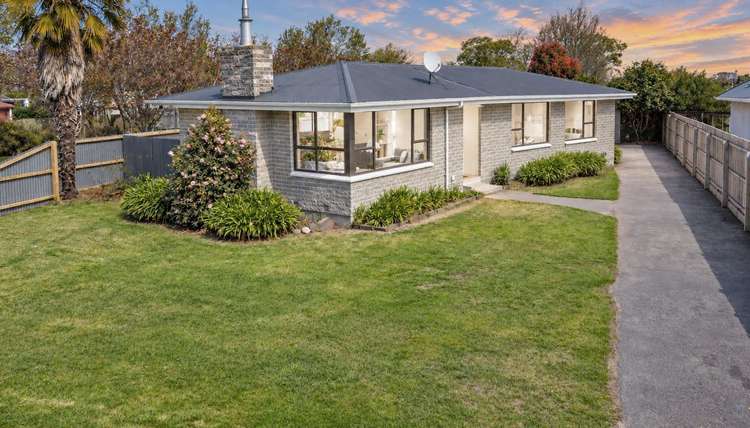 67 Englefield Road_0