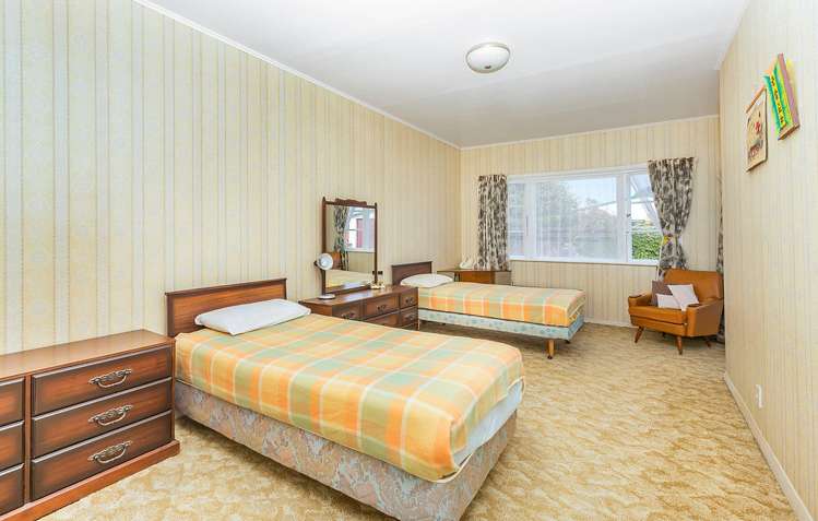 20 Glamis Avenue Strathmore Park_18