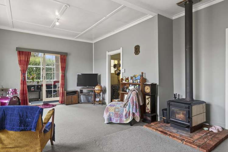 53 Titania Street Stratford_19