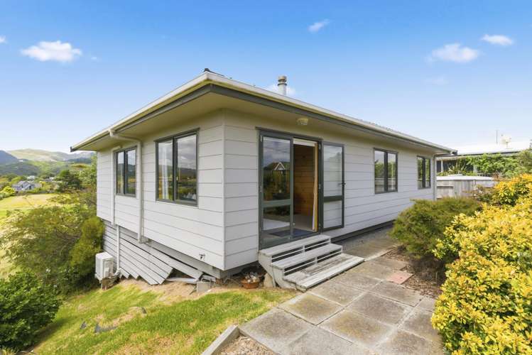 130 Renown Road Raumati South_0