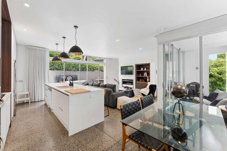 4C Sarsfield Street Herne Bay_7