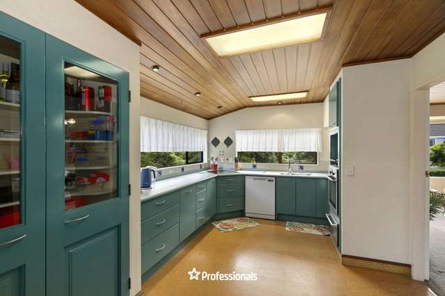 2 Lady Bell Grove Lowry Bay, Eastbourne_2