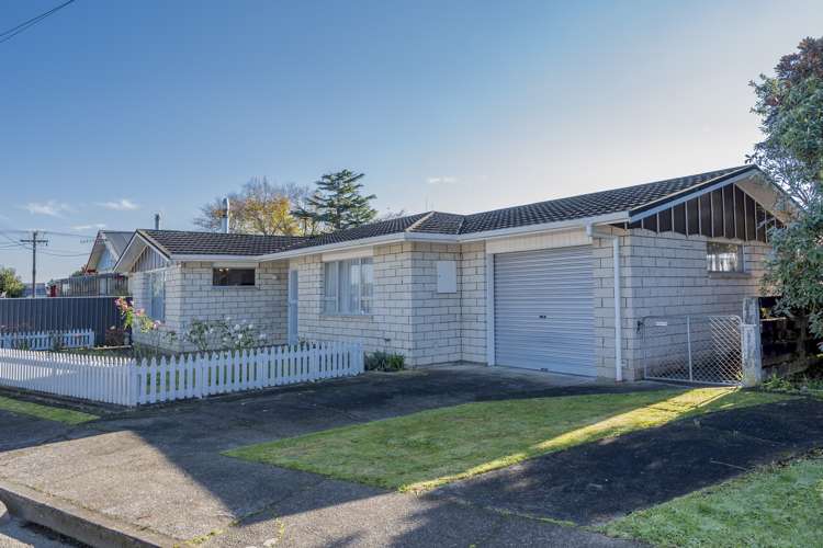 1 Saint Annes Street Levin_23