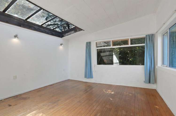 45 Takahe Rd 11422_6
