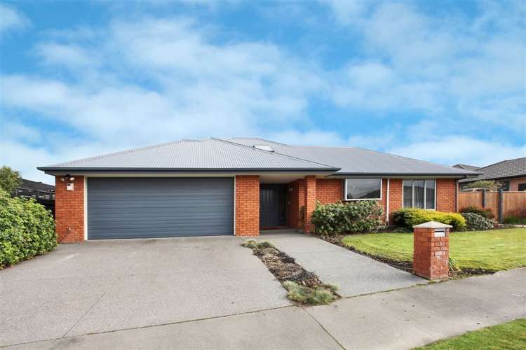 5 Tatahi Street Parklands_11