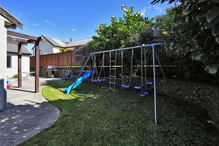 52 Brymer Road Grandview Heights_16