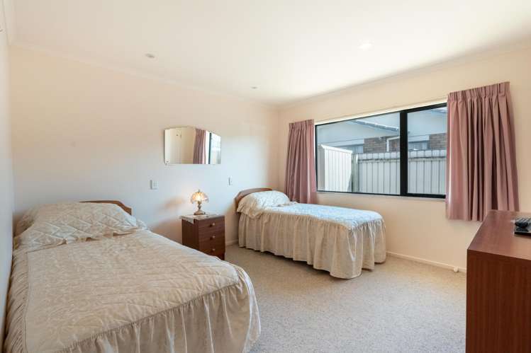 83 Roberts Line Kelvin Grove_13