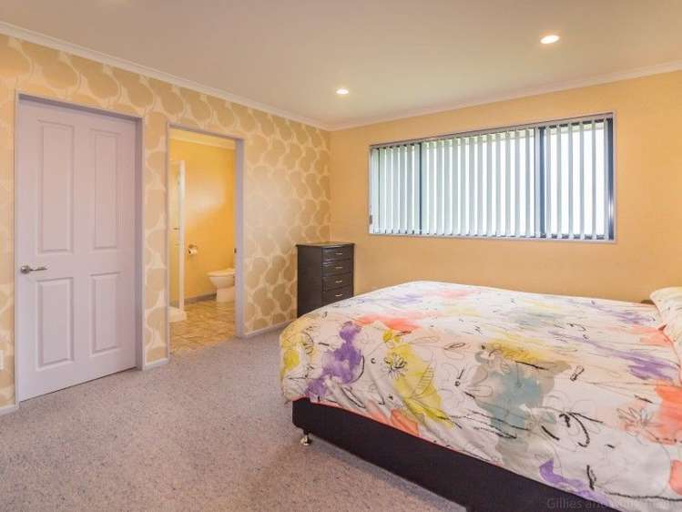 18 Garrett Place Riverstone Terraces_9