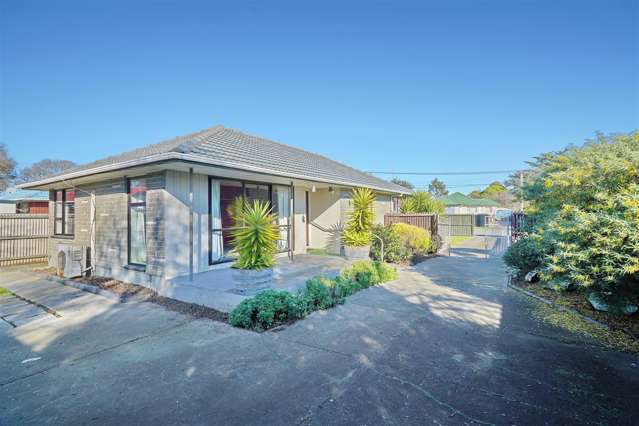 183 Shortland Street Aranui_4
