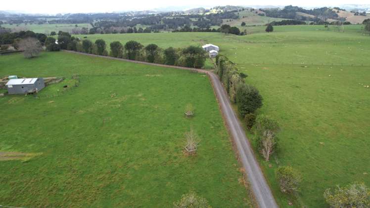 966 Te Ahu Ahu Road Kerikeri Surrounds_7