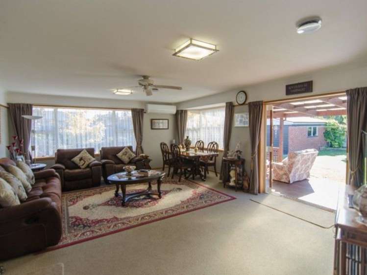 17 Richard Pearse Drive Temuka_12