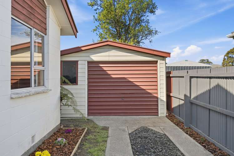 2/16 Kawau Crescent Bromley_19