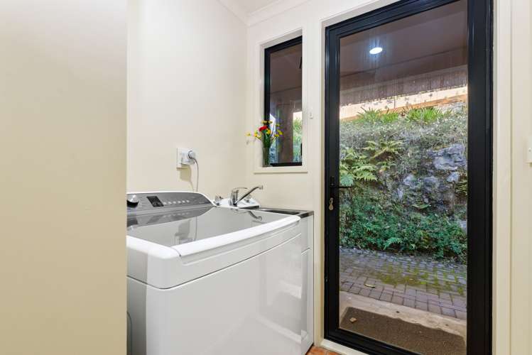 11 Gemini Place Kawaha Point_17